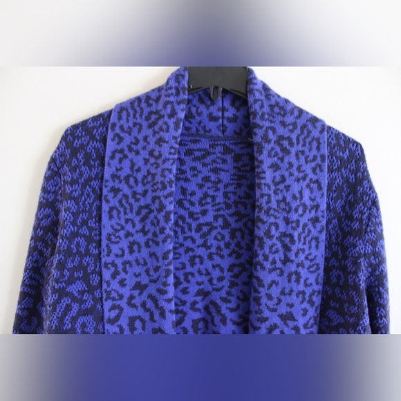 Blue Leopard Print Cardigan - Picture 2 of 6
